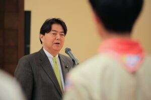 ベンチャー隊　首相官邸・文部科学省表敬訪問